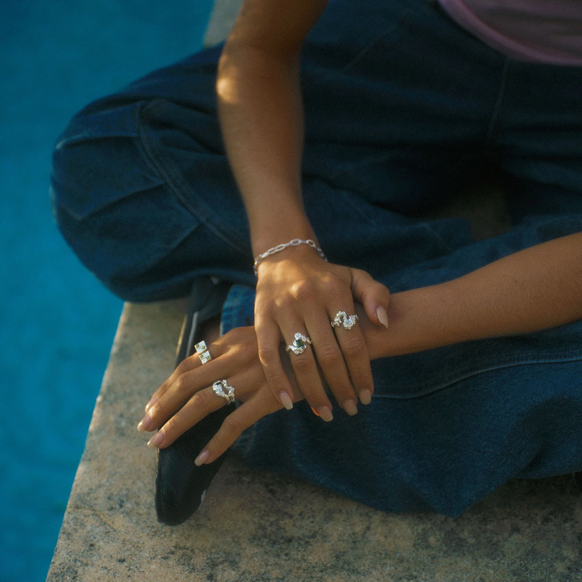 Big Contrast Ring - Image 3