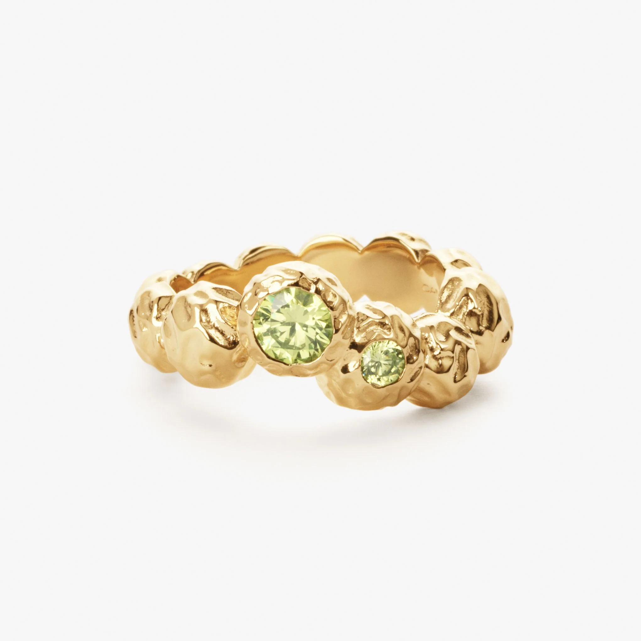 Large Wavy Dots Ring