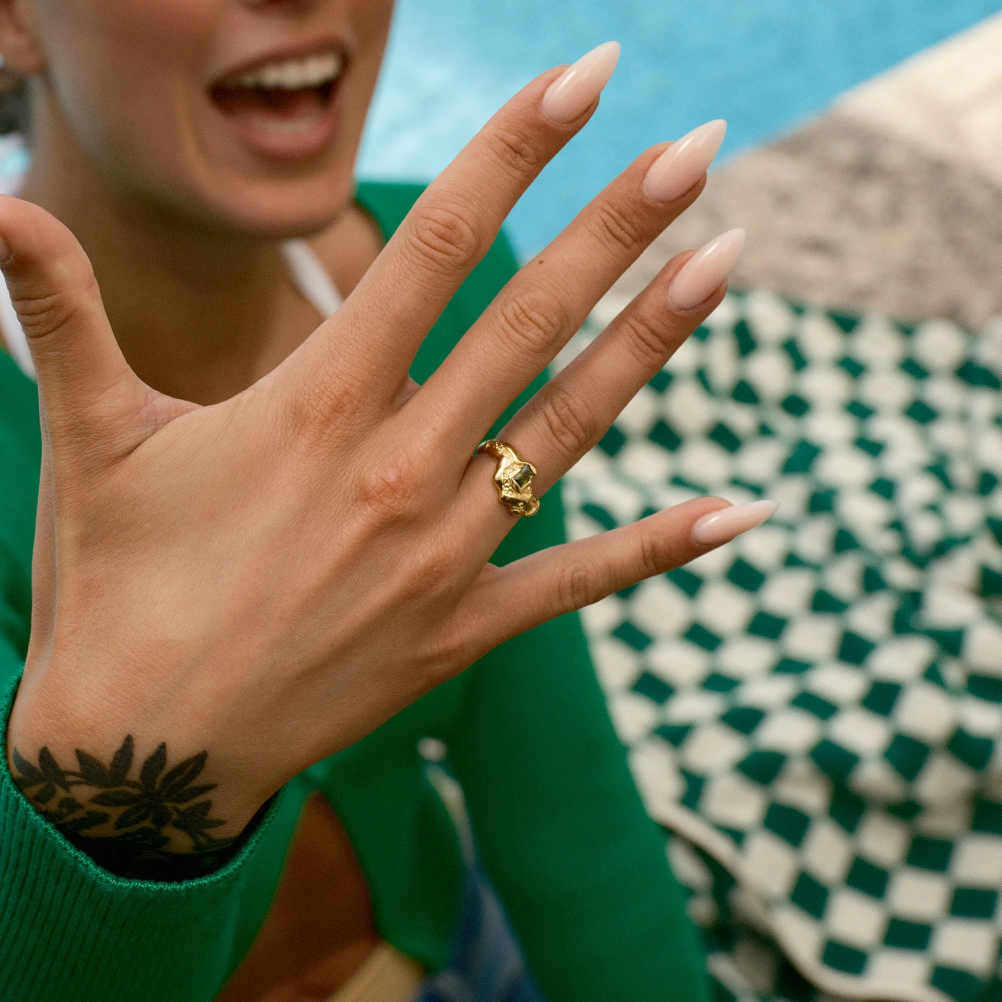 Medium Contrast Ring - Image 2