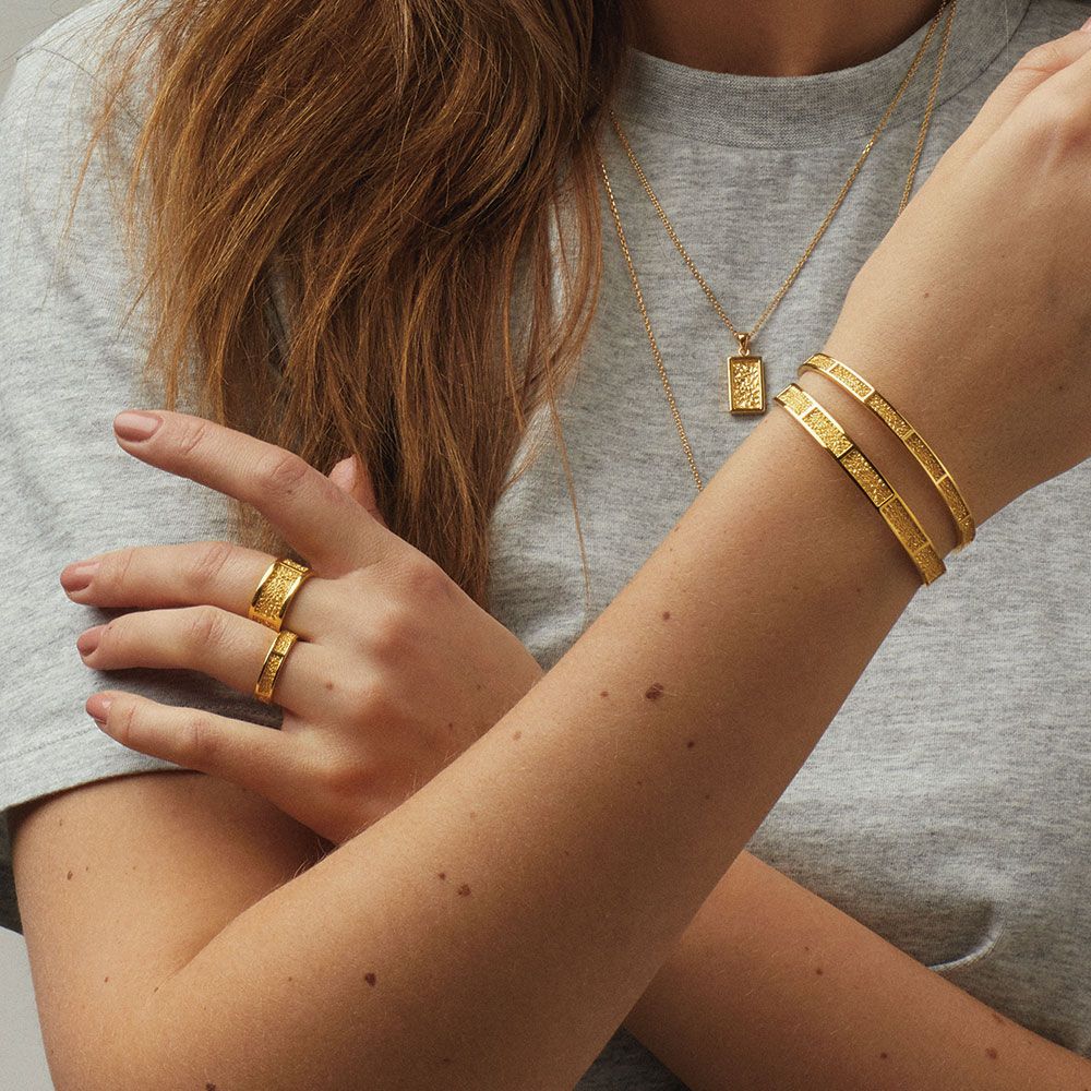 Small Tekstur Bangle - Image 3